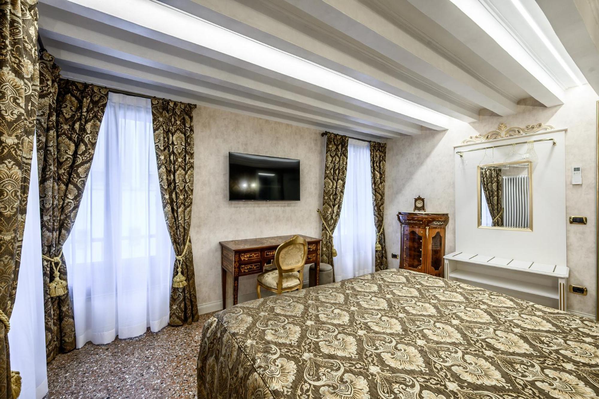 Apartmán Ca Rialto 4122 - Luxury Terrace Benátky Exteriér fotografie